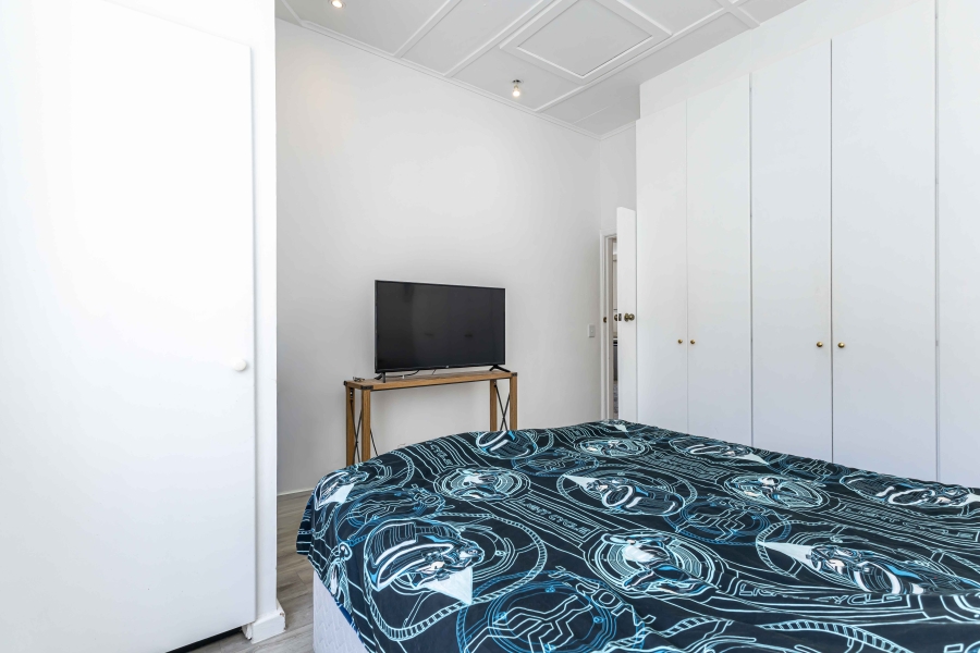To Let 2 Bedroom Property for Rent in Sea Point Western Cape